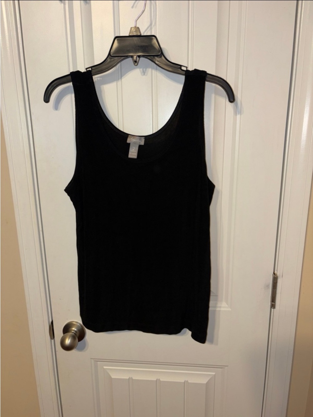 Black Women's Ribbed Tank Top - Classic Everyday Layering